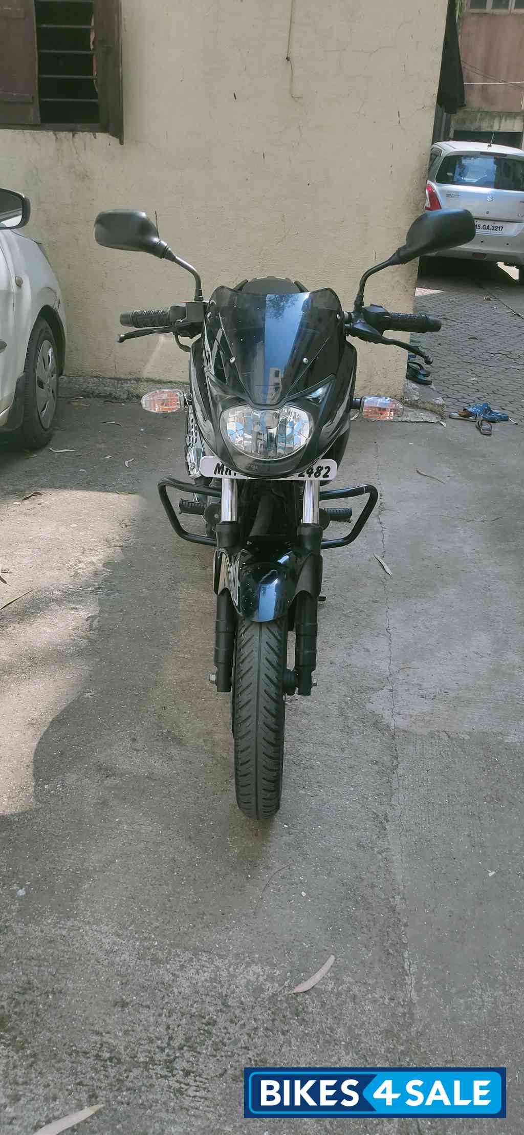 Bajaj Pulsar 180