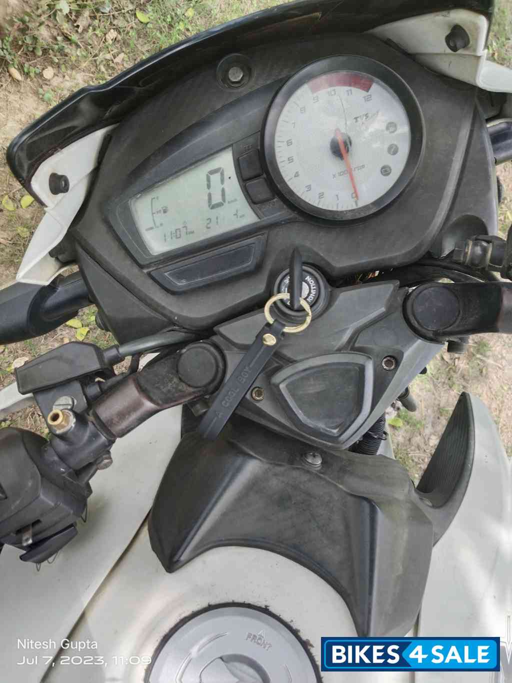 TVS Apache RTR 180 TVS Apache RTR 180