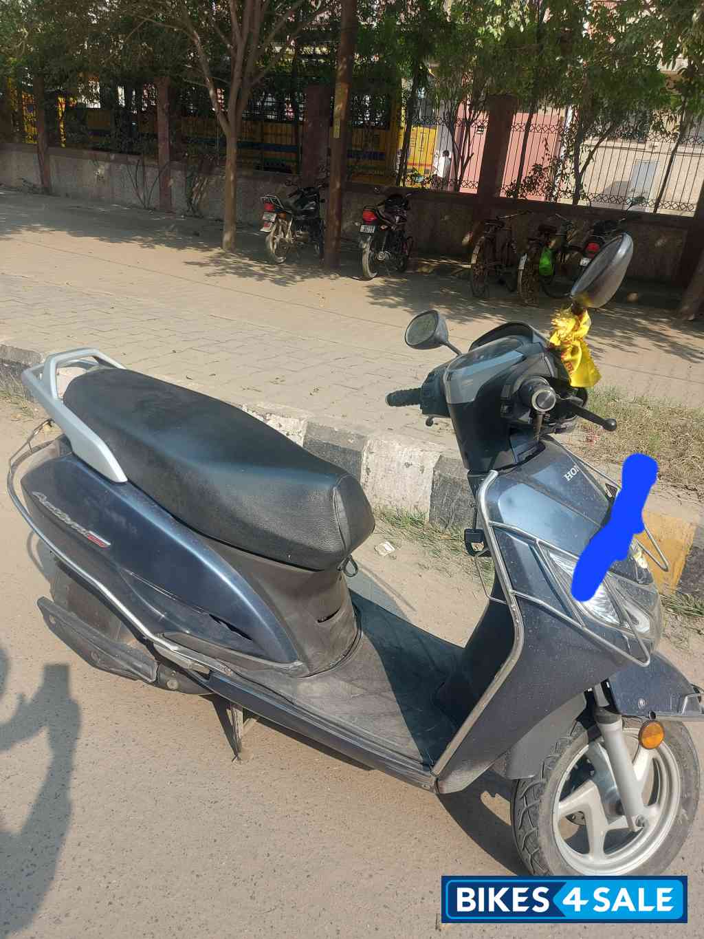 Metalic Blue Honda Activa 125