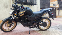 Black Yamaha FZ