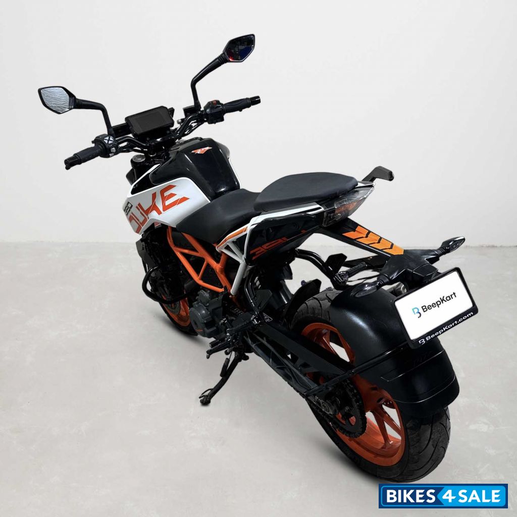 KTM Duke 390