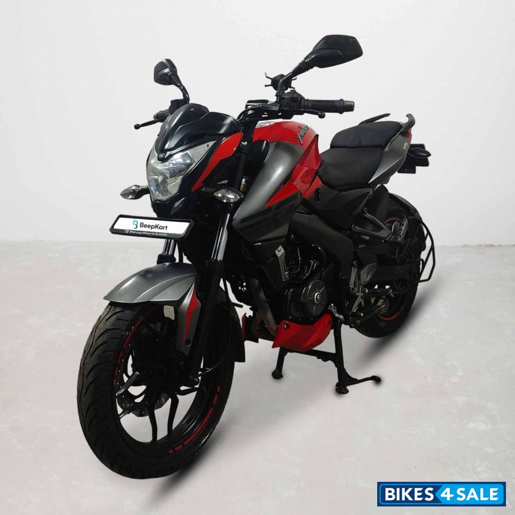 Bajaj Pulsar NS200