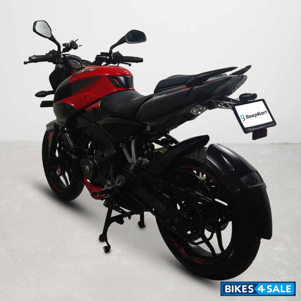 Bajaj Pulsar NS200