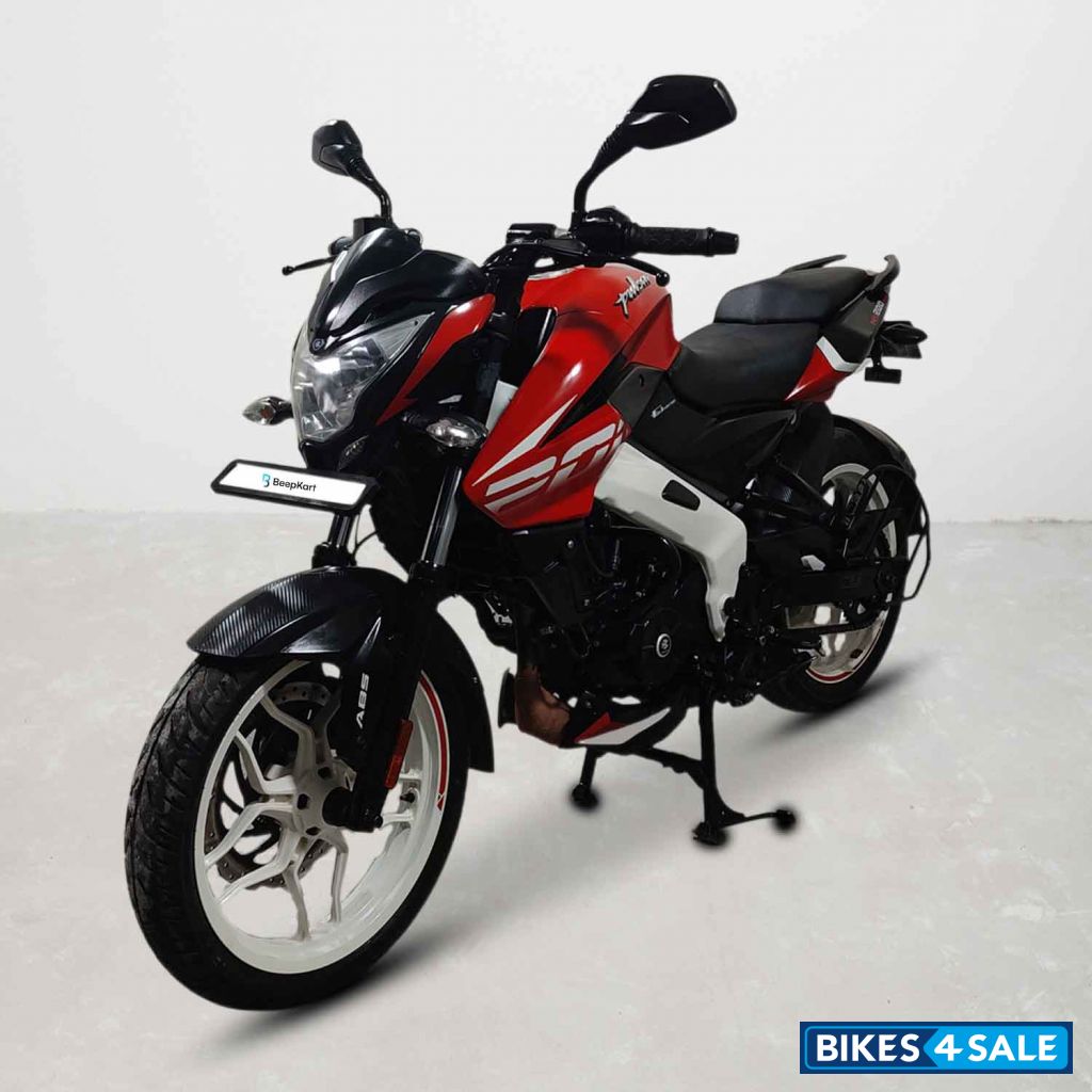 Bajaj Pulsar NS200