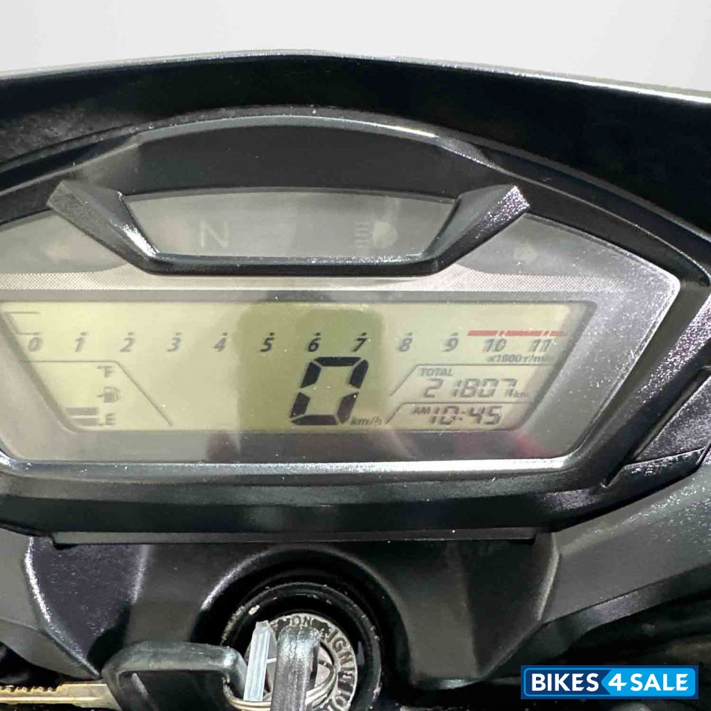 Honda CB Hornet 160R