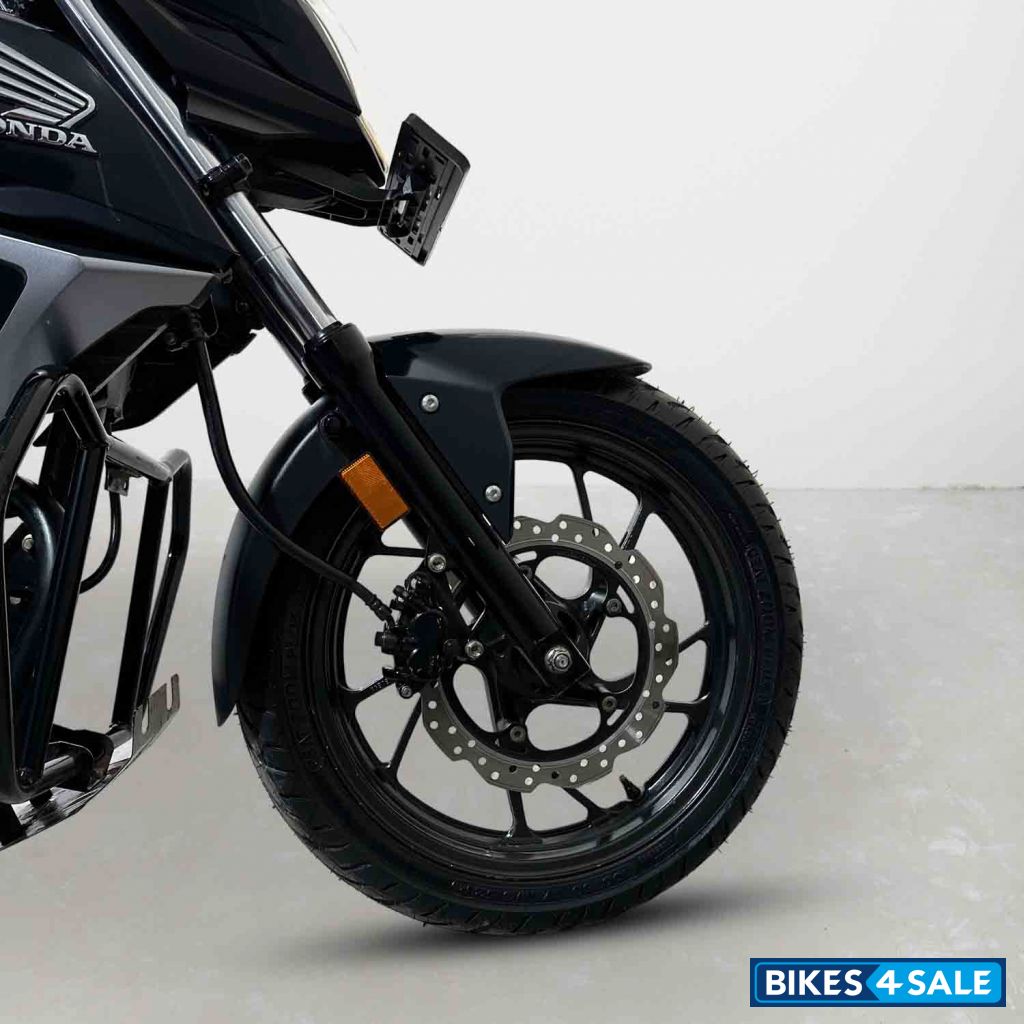 Honda CB Hornet 160R