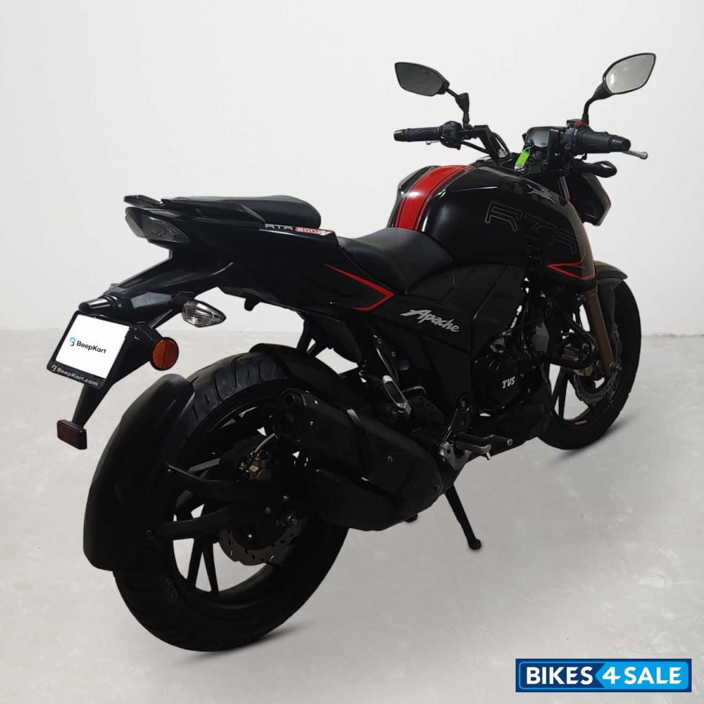 TVS Apache RTR 200 4V