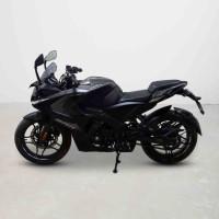Bajaj Pulsar RS 200