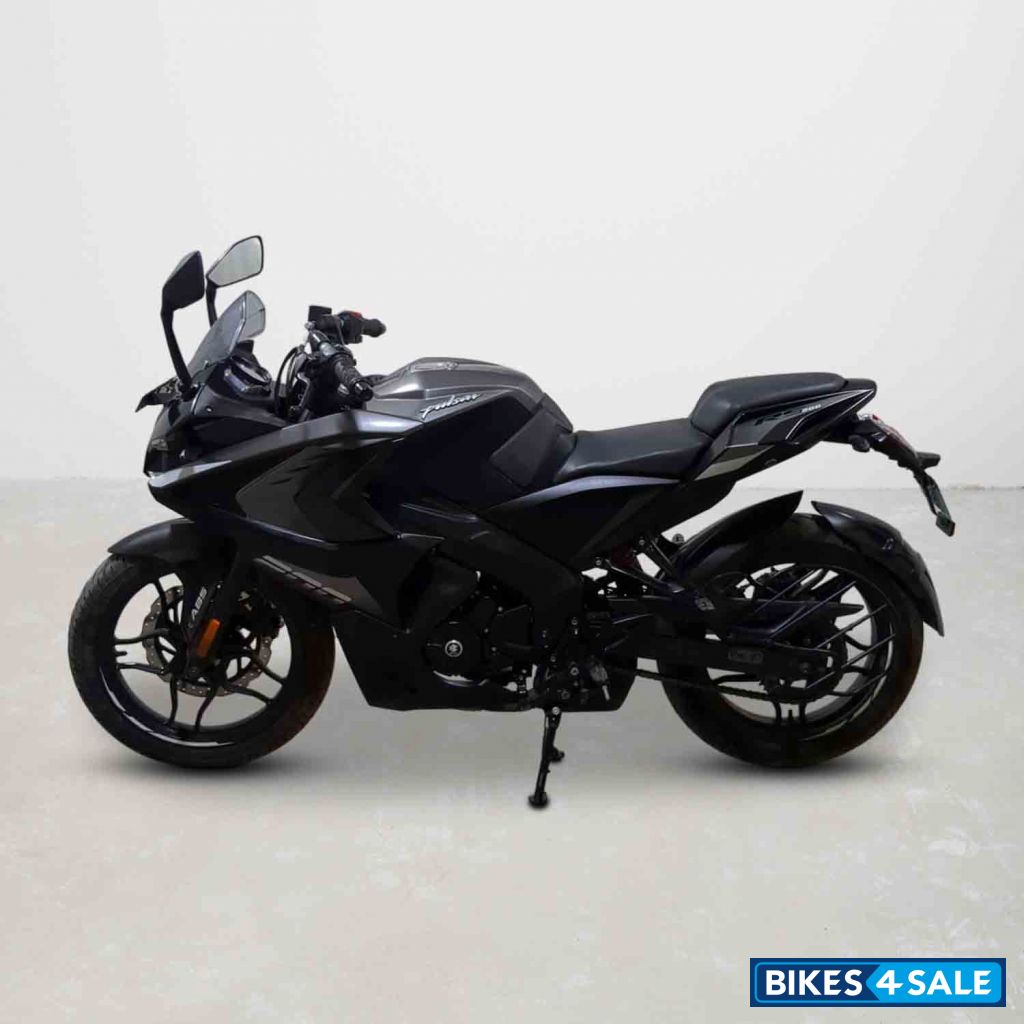 Bajaj Pulsar RS 200