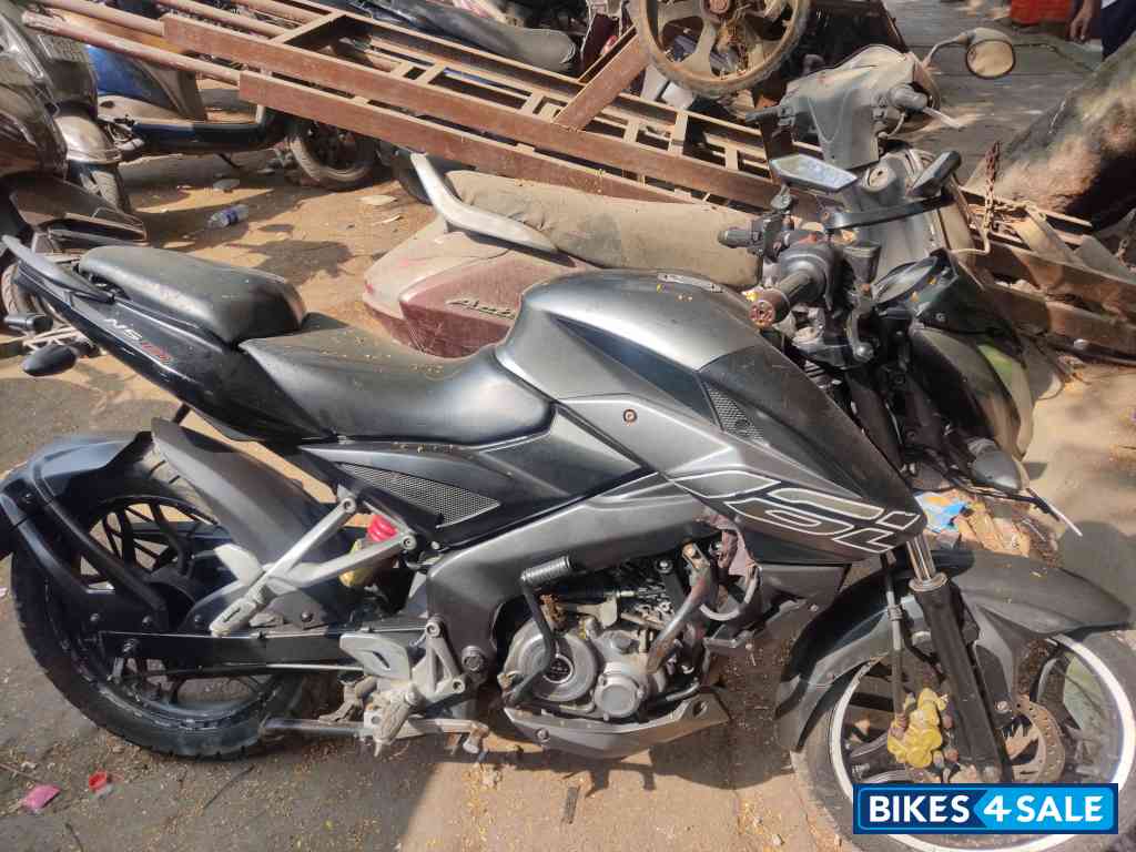 Bajaj Pulsar NS 160