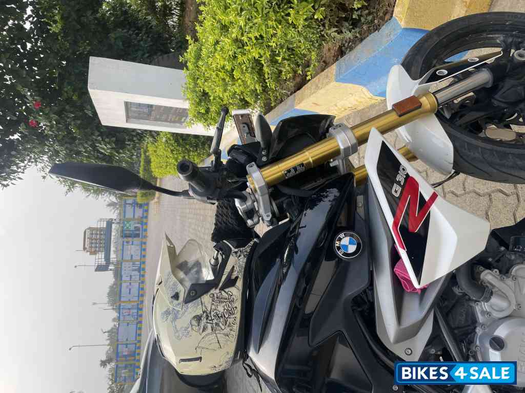 BMW G 310 R