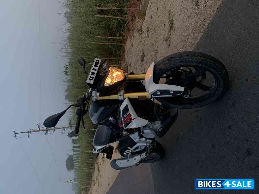 BMW G 310 R