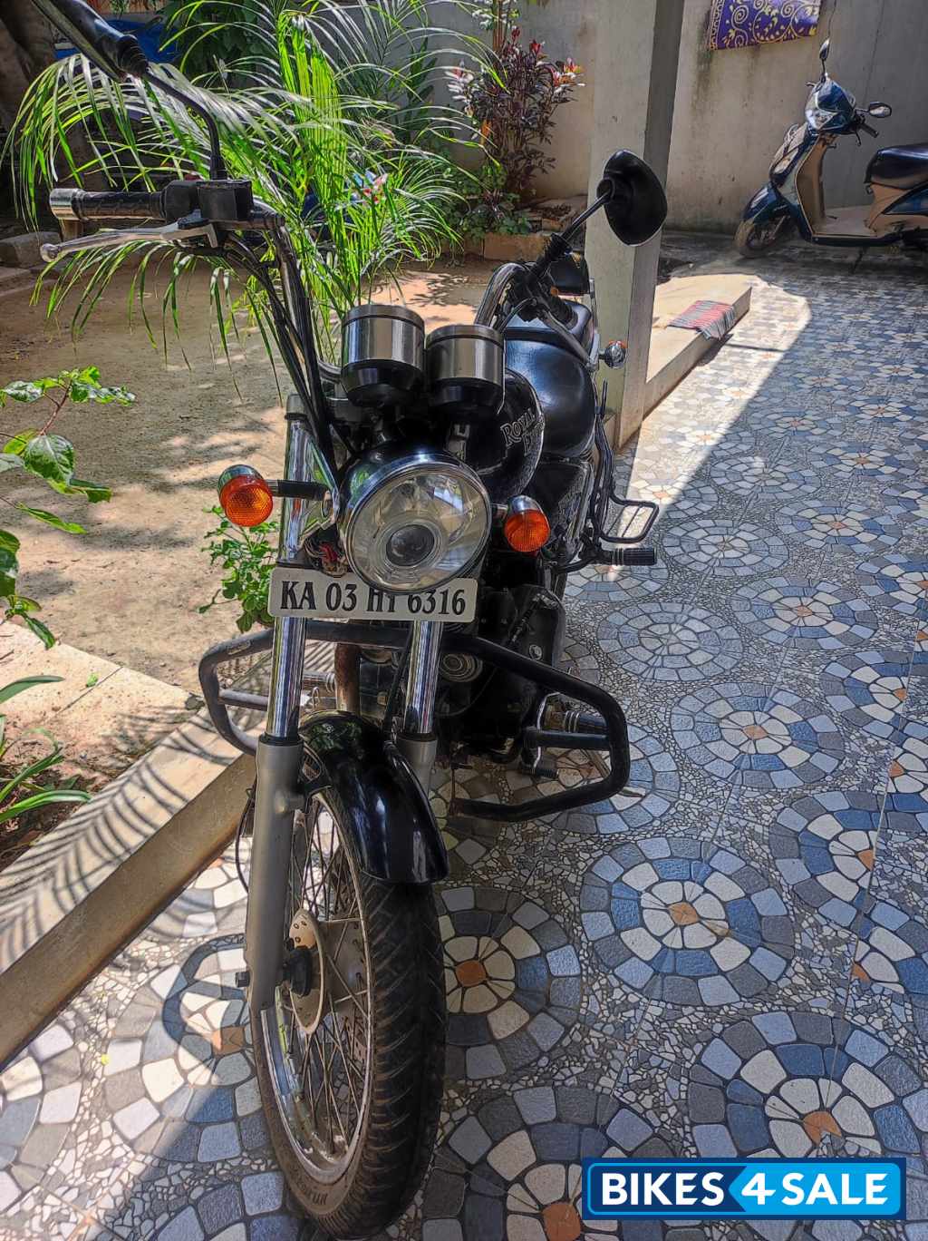 Royal Enfield Thunderbird 350