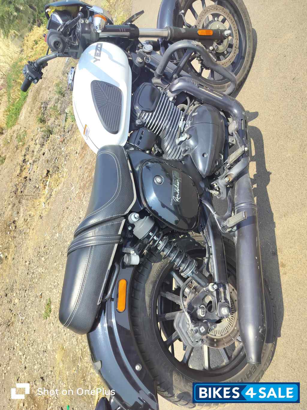 Yezdi Roadster Dark Yezdi Roadster Dark