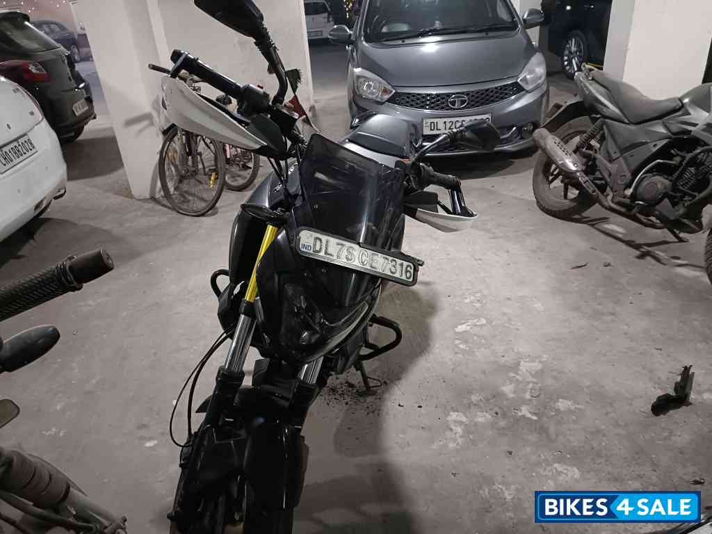 Bajaj Dominar 400 Bajaj Dominar 400