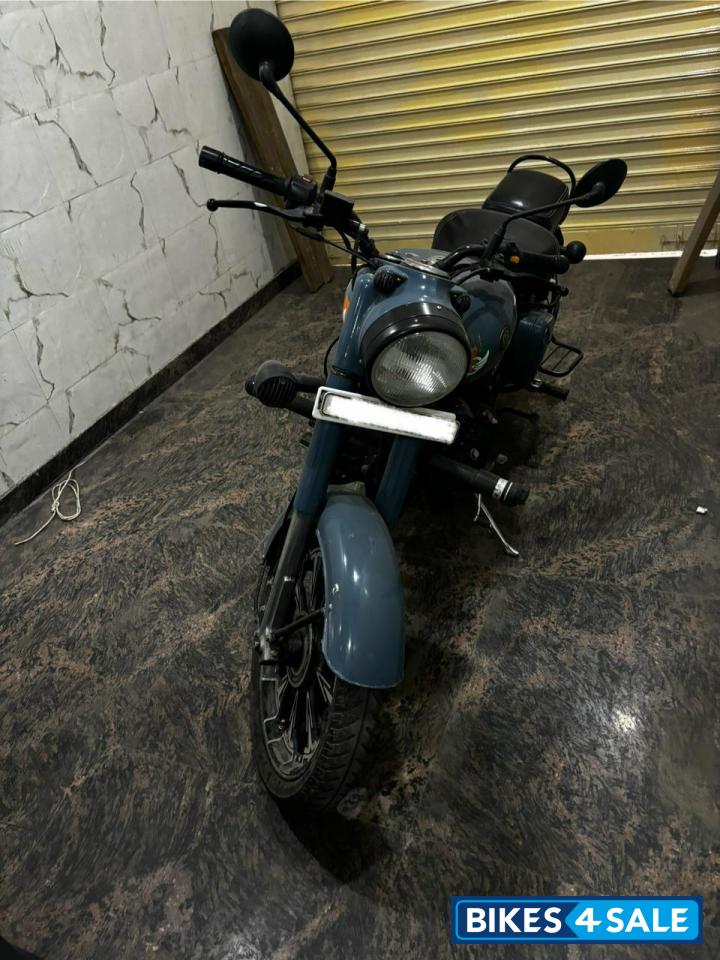 Royal Enfield Classic Signals Airborne Blue
