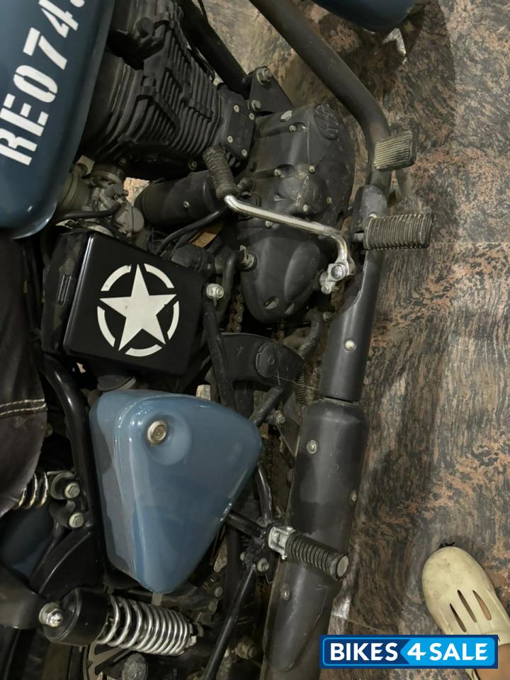 Royal Enfield Classic Signals Airborne Blue