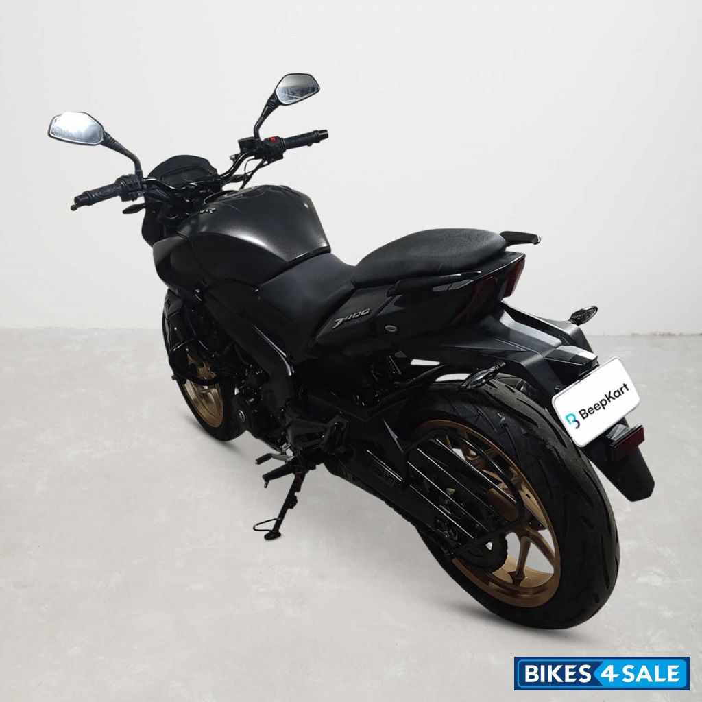 Bajaj Dominar 400
