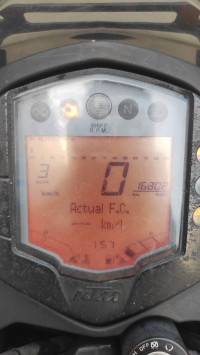 Electronic Orange KTM Duke 125 2020