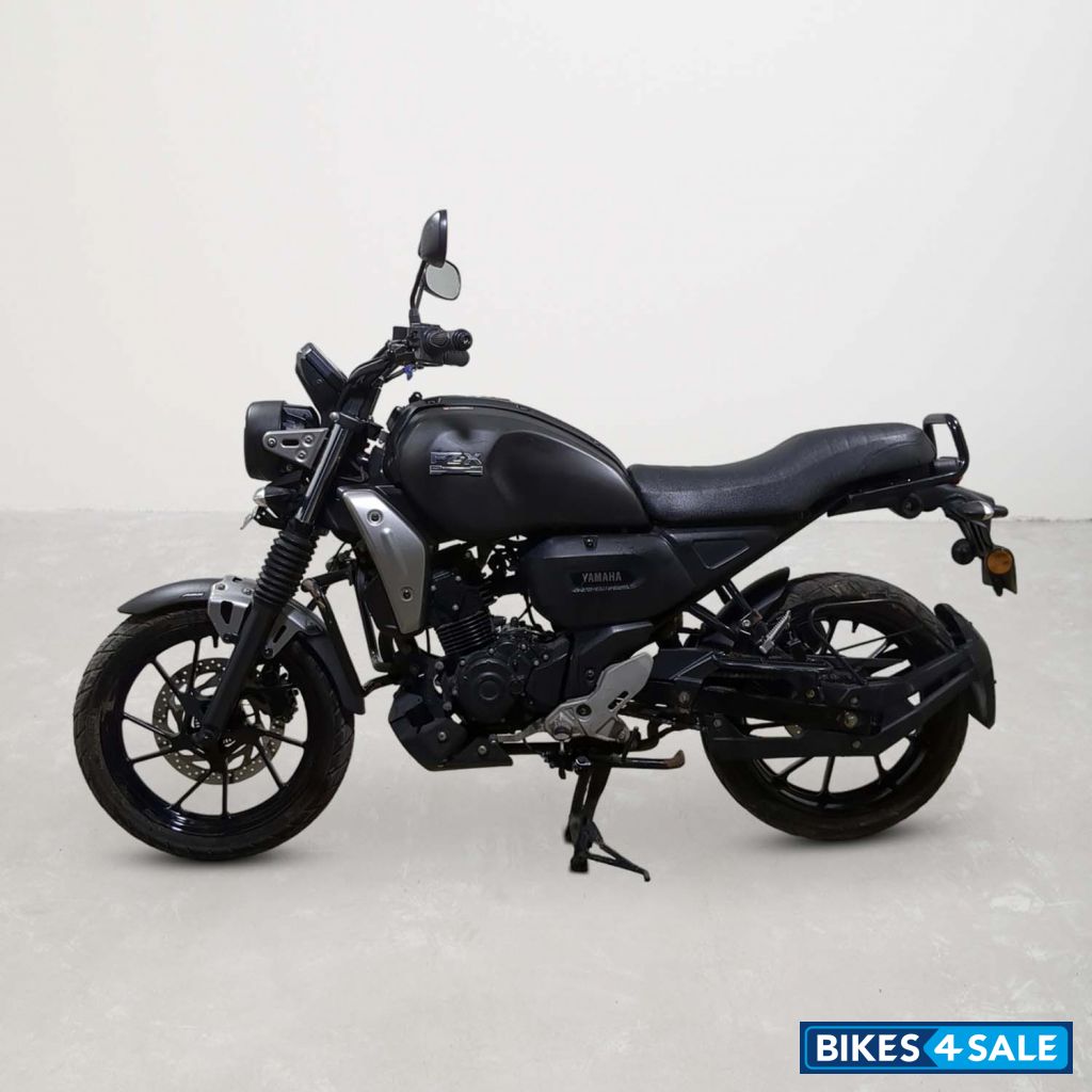Yamaha FZ-X