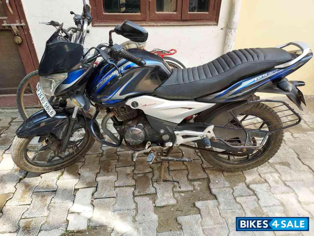 Bajaj Discover 125 ST