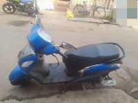 Blue Yamaha Fascino