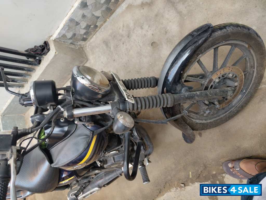 Bajaj Avenger Street 150