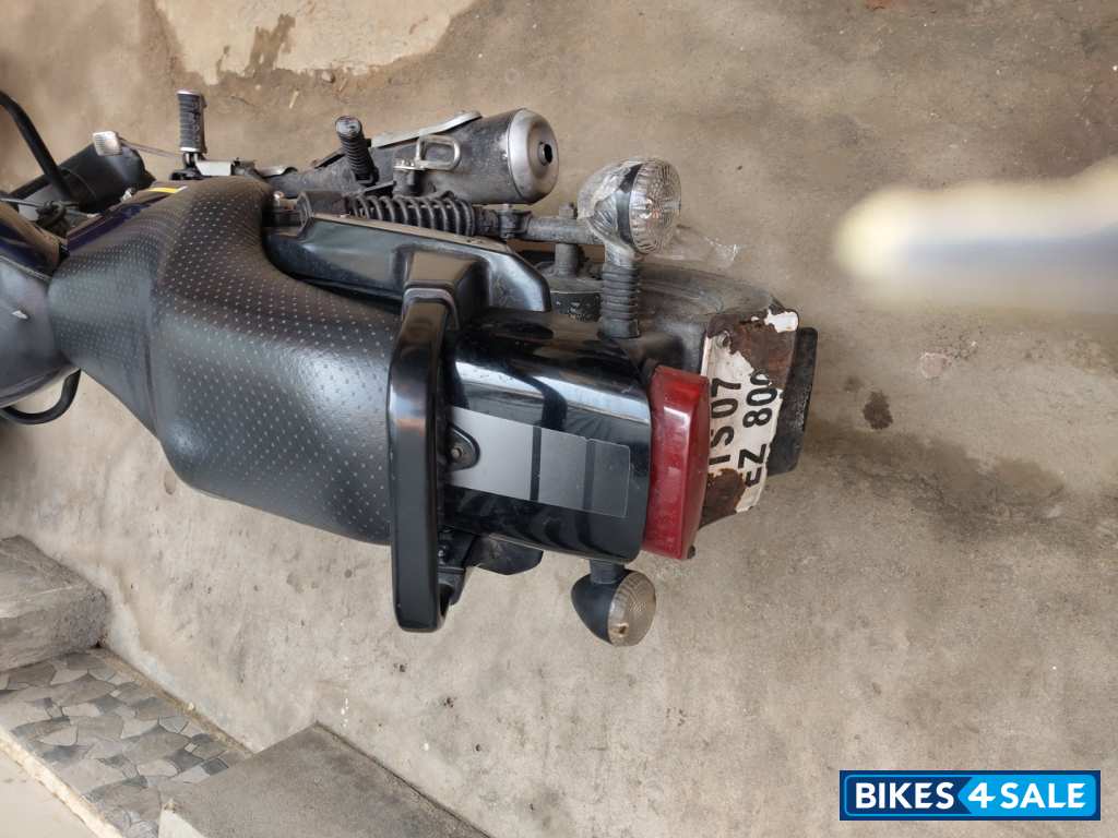 Bajaj Avenger Street 150