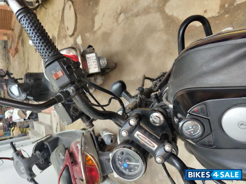 Bajaj Avenger Street 150