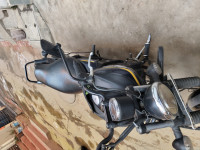 Bajaj Avenger Street 150