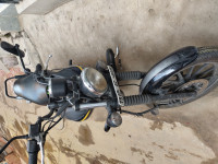 Bajaj Avenger Street 150