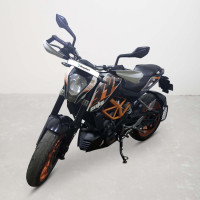 KTM Duke 390