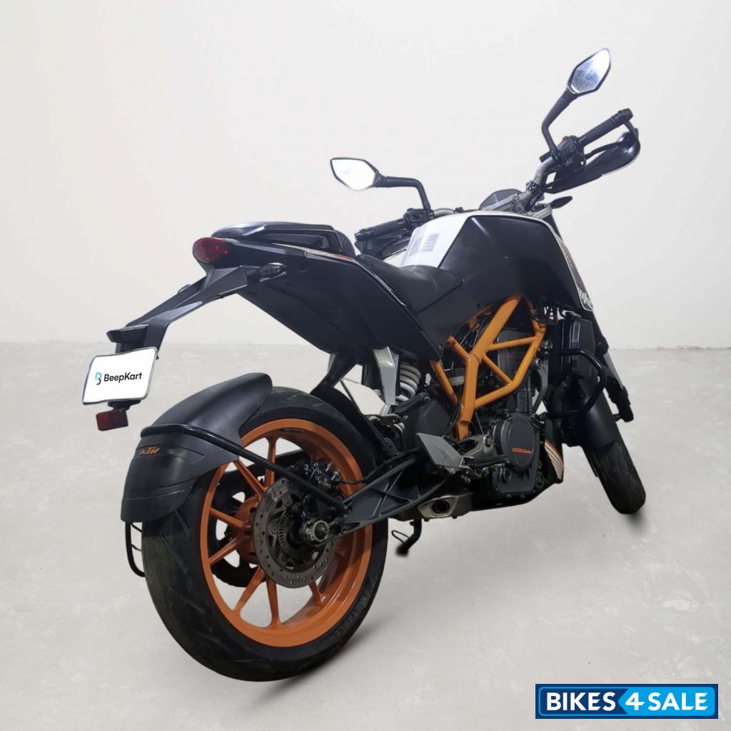 KTM Duke 390