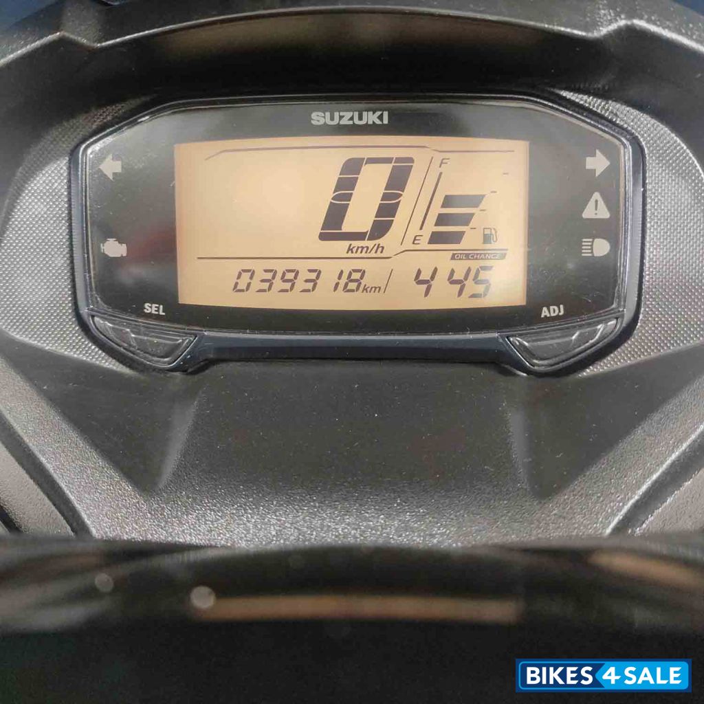 Suzuki Burgman Street