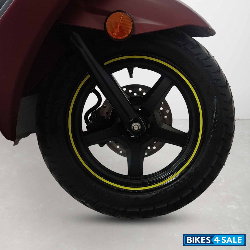 Suzuki Burgman Street