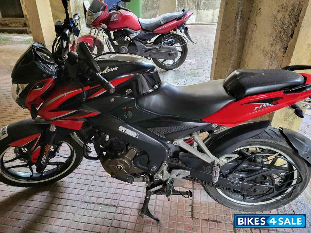 Red And Balck Bajaj Pulsar NS200