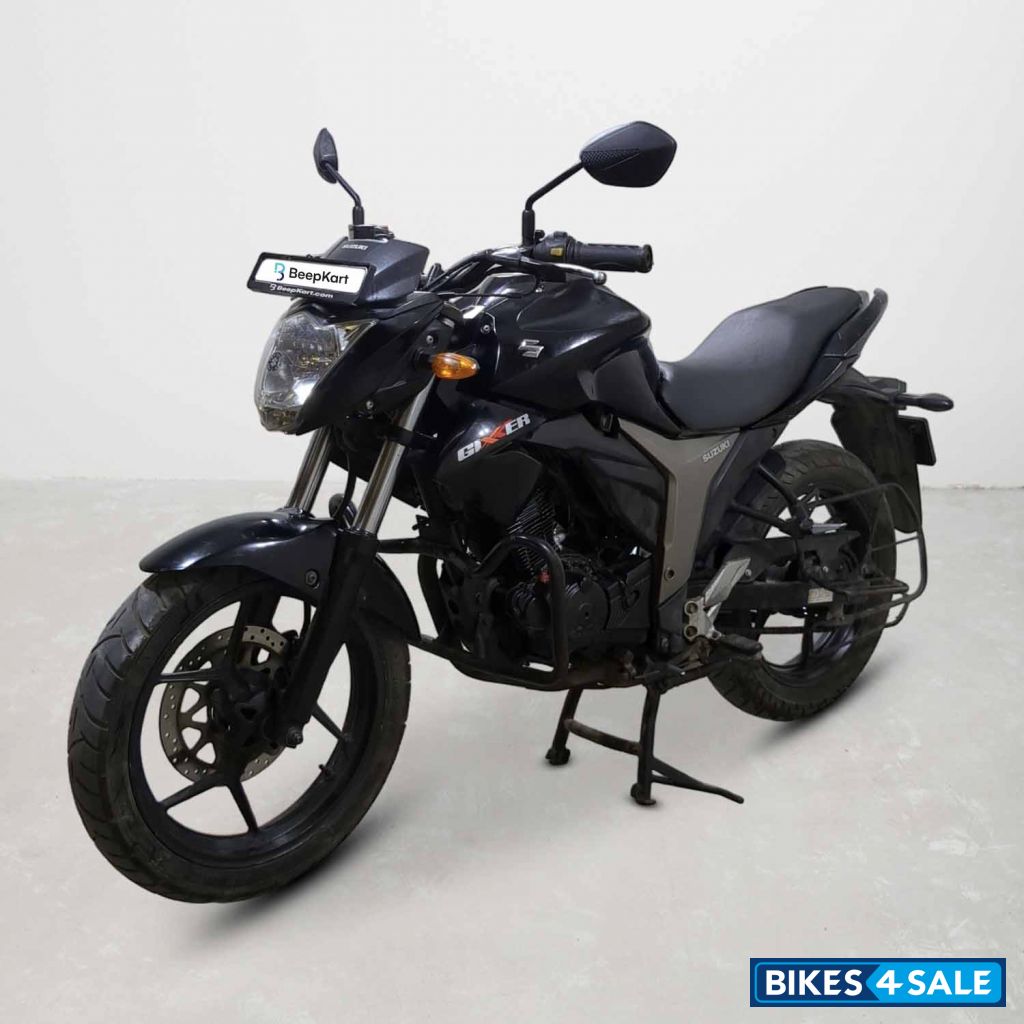 Suzuki Gixxer BS6