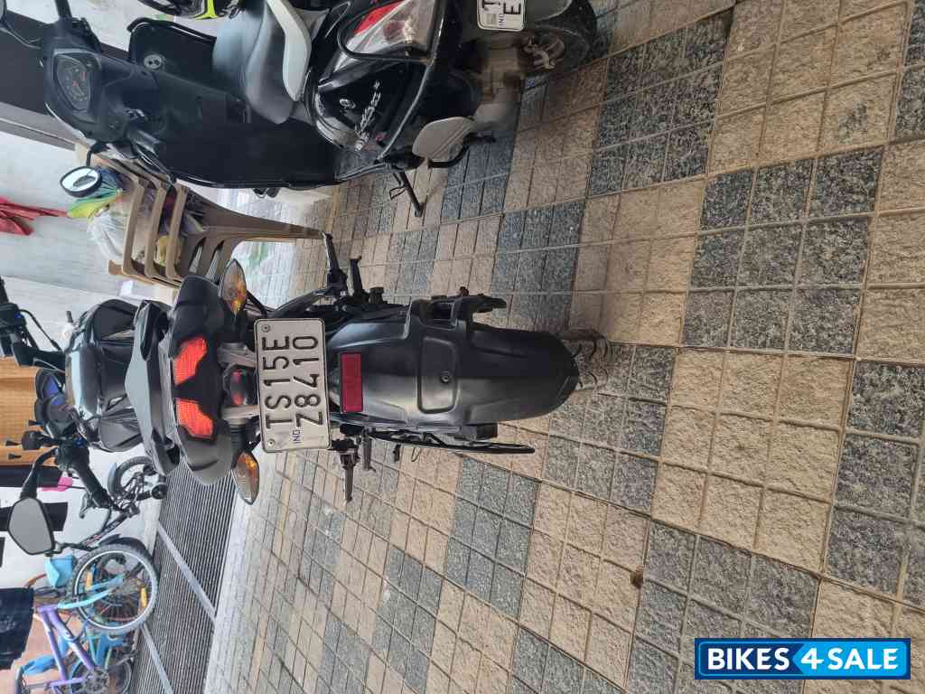 Bajaj Pulsar 200 NS ABS