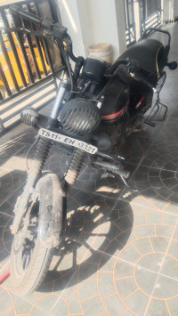 Bajaj Avenger Street 220