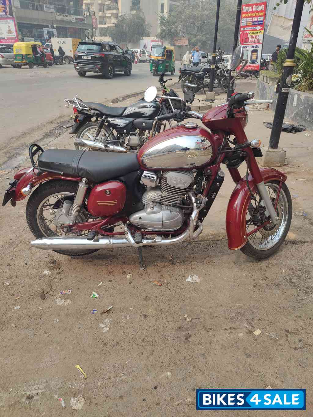 Maroon Jawa Jawa
