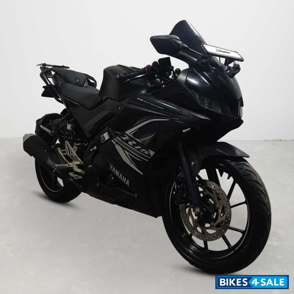 Yamaha YZF R15 V3