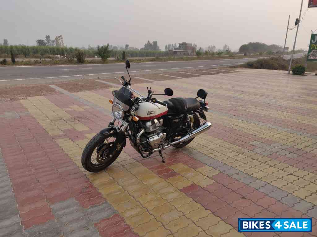 Royal Enfield Interceptor 650 Twin