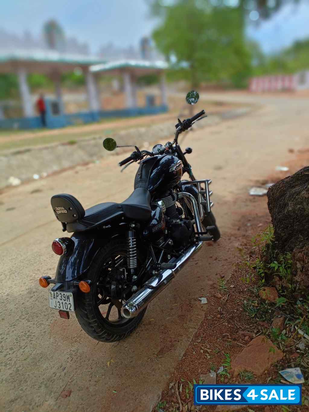 Royal Enfield Meteor 350 Stellar