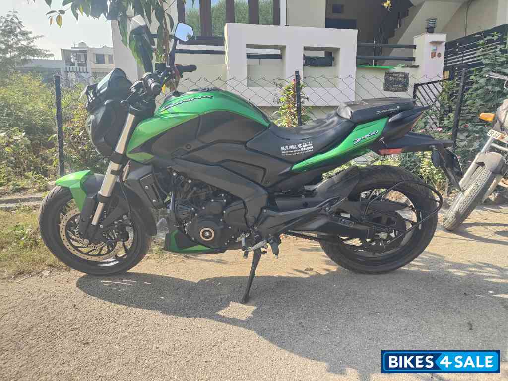 Bajaj Dominar 400