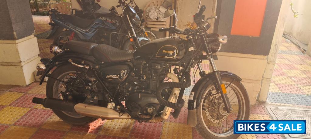 Benelli Imperiale 400 BS6