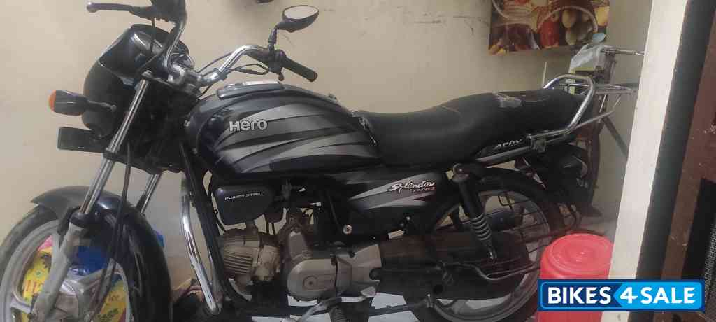 Black Hero Splendor Pro