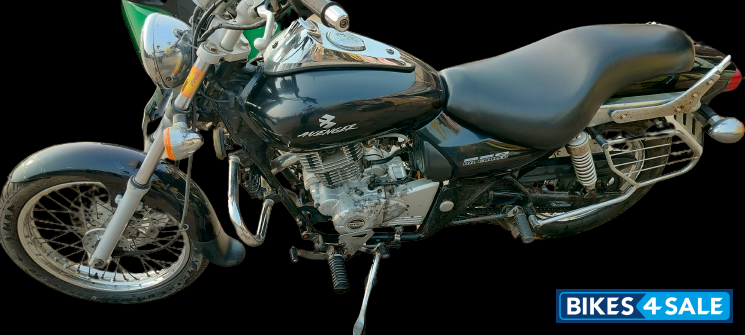 Bajaj Avenger Cruise 220