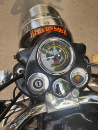 Royal Enfield Bullet 350 ES