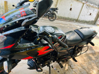 Black And Red Bajaj Pulsar 220F BS6
