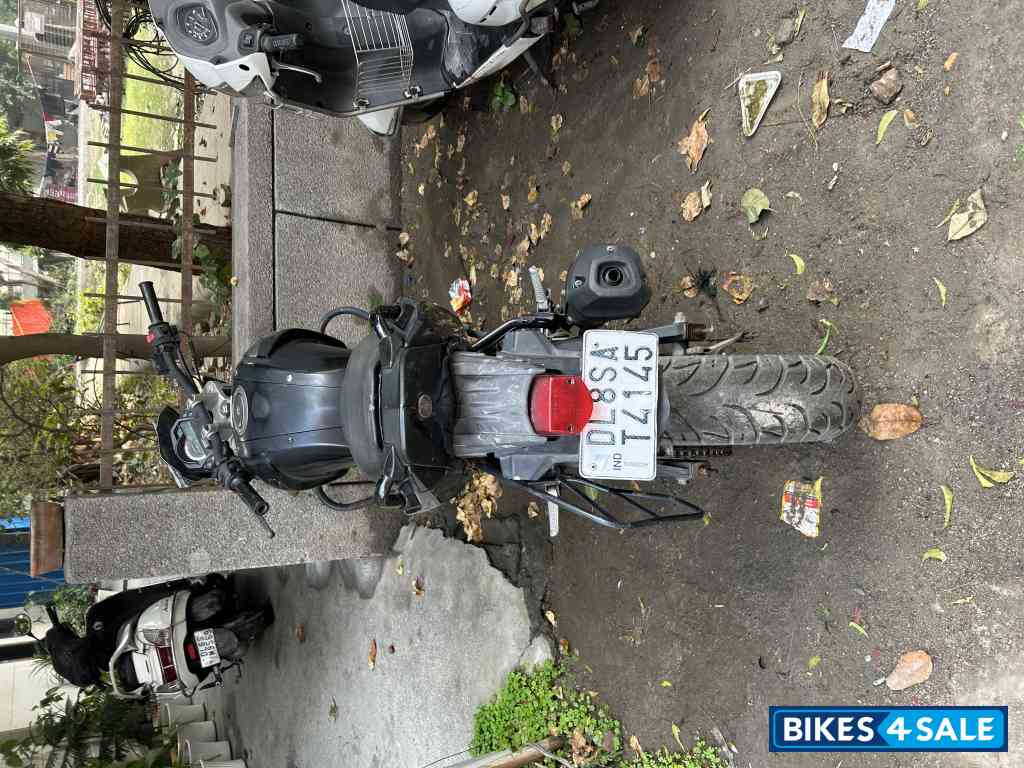 Green Black Yamaha FZ-S